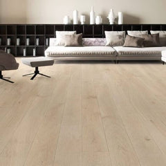 BHW Valor Engineered Hardwood White Oak Floors Covington  55707 Room
