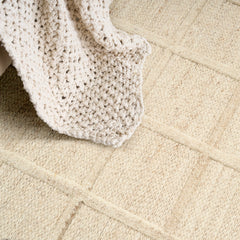 DKNY_FRA01SAND096120_07
