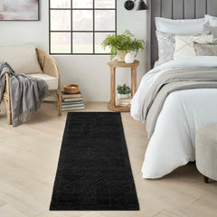 Michael_Amini_SMR01BLACK027096_06