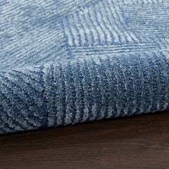 Michael_Amini_SMR01BLUE102138_04