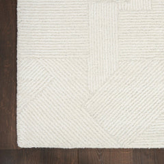 Michael_Amini_SMR01IVORY117165_02