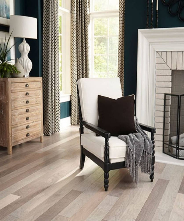 Mullican Artisanal Engineered Walnut Hardwood Floor Oakmont Frost