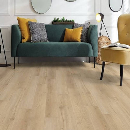 StoneCast LVP Waterproof Amazing Pro Golden Oak 537123 Room