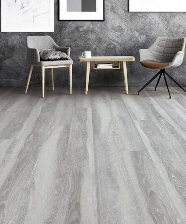 StoneCast LVP Waterproof Expanse Silvek Smoked Oak 527711 Room