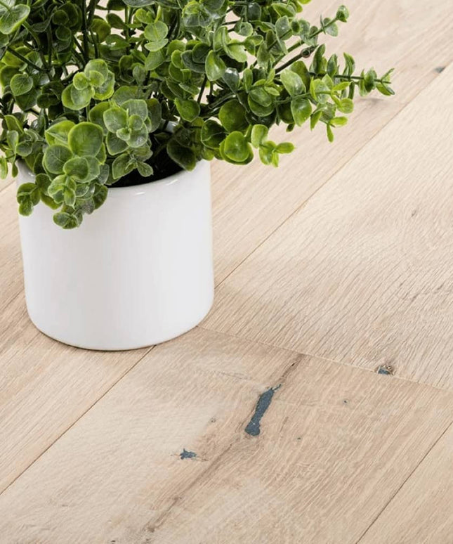Brushed Patina White Oak Engineered Hardwood Floor Wide Plank Ginger BPOAW7GIN