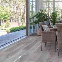 TrueTouch Pacific Longboard Engineered White Oak Wire Brushed Floor Huntington Beach TT401 Room
